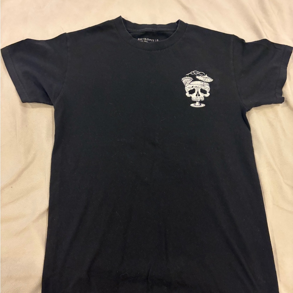 Retrofit Black Skull Graphic Tee